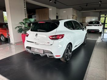 RENAULT CLIO 1.6 T 200CV EDC 5 PORTE R.S.
